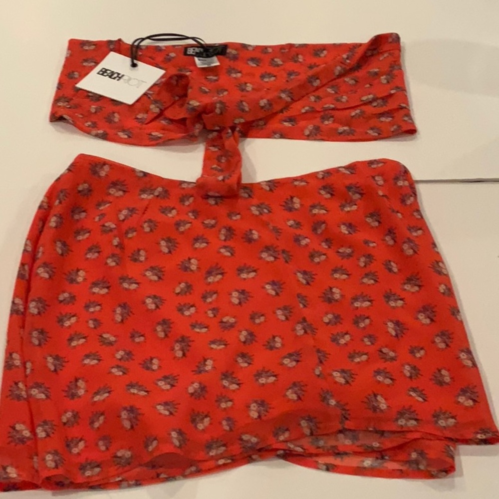 Mini skirt with bando top